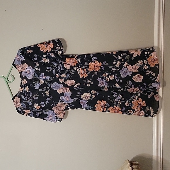 2/$15 Floral Summer Dress - Picture 6 of 6